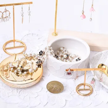 

Porcelain Makeup Organizer Gold Bee Design Jewelry Box with lid Dressing Table Cosmetic Organizer Ring Necklace Display holder