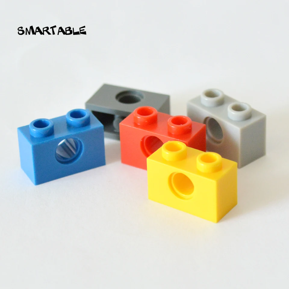 New LEGO Lot of 4 Red 1x2 Technic Bricks with 2 Holes