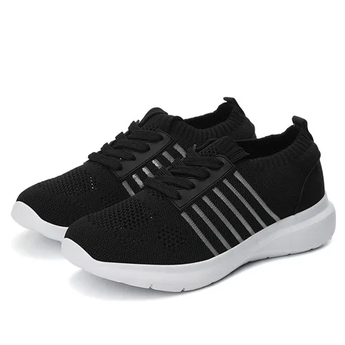 Модные женские кроссовки для бега со шнуровкой; дышащие сетчатые спортивные кроссовки для женщин; прогулочная обувь для прогулок; цвет черный, серый, бежевый, белый - Цвет: Черный