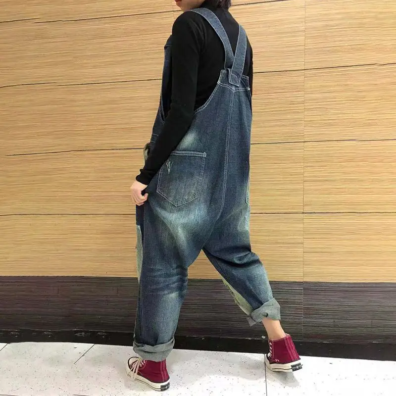 Мешковатые рваные подтяжки женские комбинезоны большого размера с заниженным шаговым швом джинсовые комбинезоны с широкими штанинами джинсовые комбинезоны-карго рваные штаны