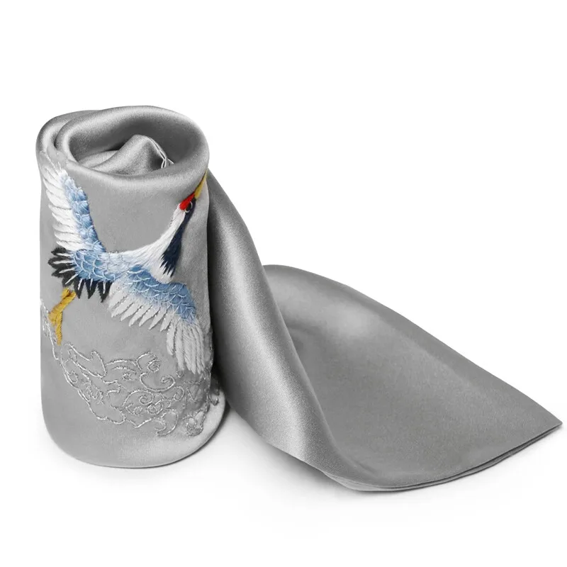 

Chinese Craft Double Layer Design Solid Color Embroidery Flying Bird Pattern Exquisite Silk Scarf Lady Grey Silk Handkerchief