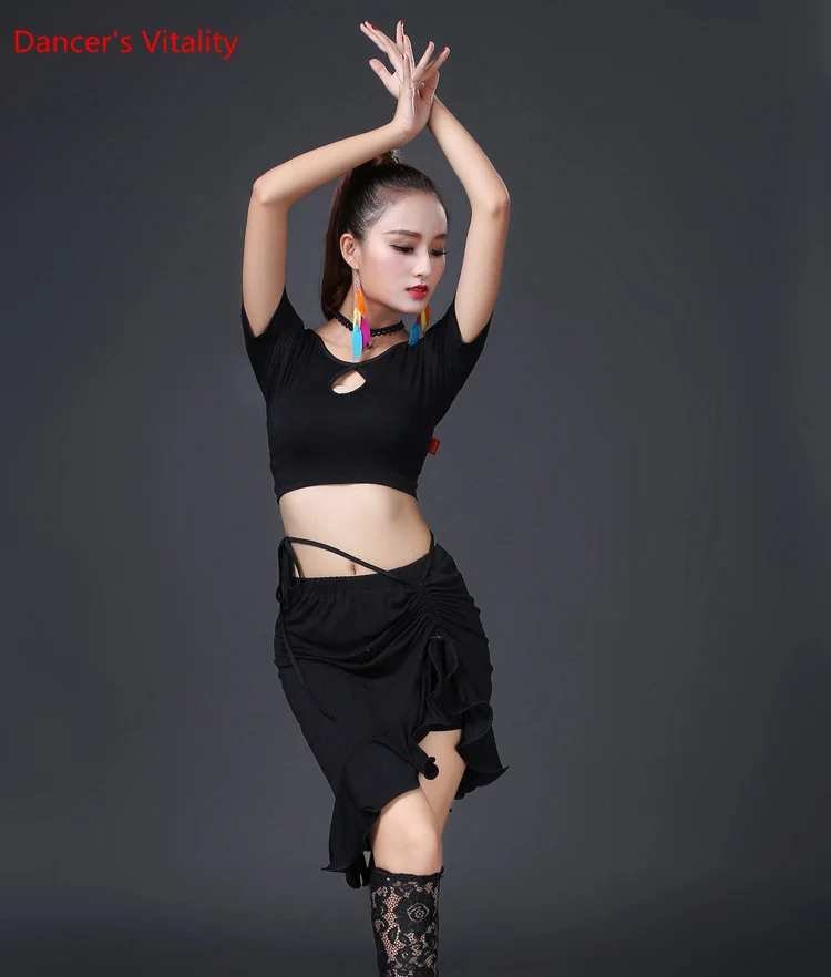 Костюм для танца живота сексуальные топы с короткими рукавами+ скошенная юбка+ жемчужный пояс 3 шт./костюм для женщин девочек комплект для танца живота практическая одежда - Цвет: Черный