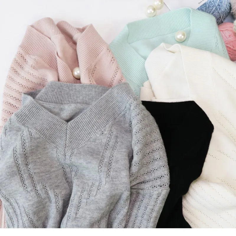 

V-neck Pullovers Women 100% Pure Wool Pullover Autumn Winter Sweater Loose Hollow Out Sweater