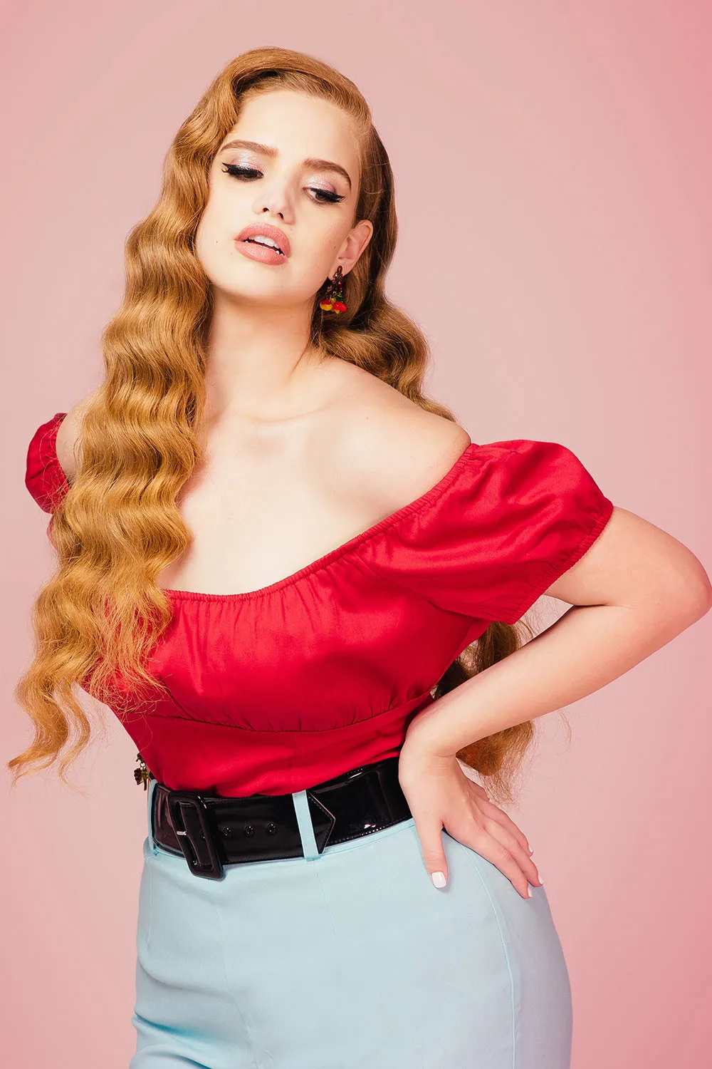 30-летние винтажные 50s pinup крестьянские топы с открытыми плечами с вырезом лодочкой, укороченные красные, большие размеры, женская одежда в стиле рок, футболка