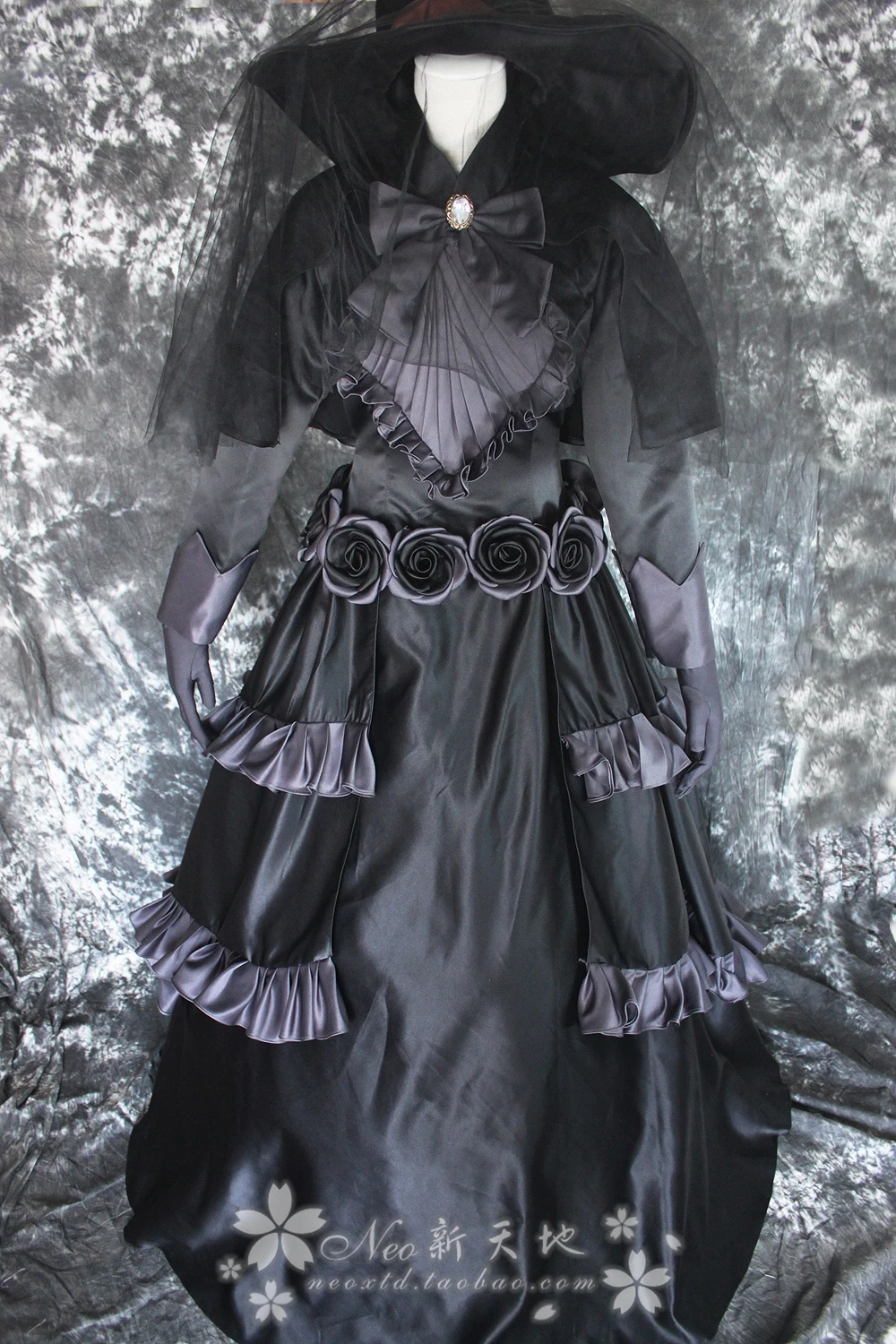 ホット販売黒執事ヴィクトリア女王コスプレ衣装黒ロリータドレス11 Black Lolita Dress Cosplay Costumequeen Victoria Dresses Aliexpress