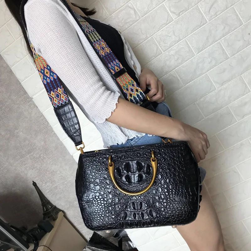 100% Genuine Crocodile Leather Zipper Closure Metal Handle Female Handbag Woven Lanyard Strap Woman Shoulder Bag Lady Saddle Bag 100% Genuine Crocodile Leather Zipper Closure Metal Handle Female Handbag Woven Lanyard Strap Woman Shoulder Bag Lady Saddle Bag