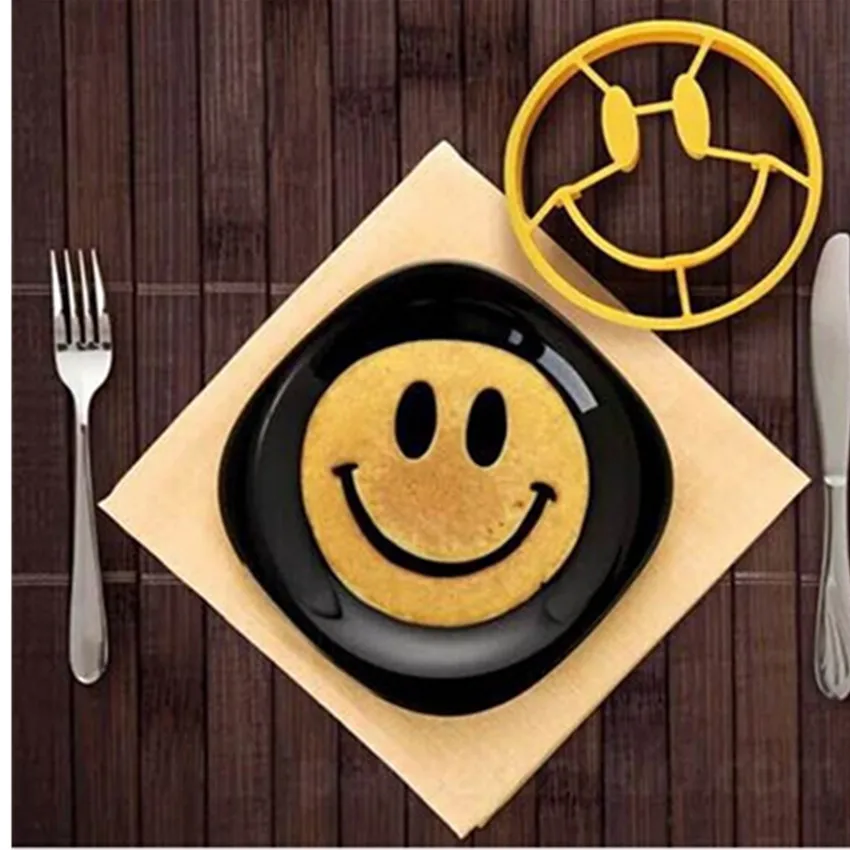 

1PC Omelette Mold 1 Silicone Smile Egg Mold DIY Breakfast Egg Mould Smile Face Shape Pancake Ring Egg Tool Drop Shipping