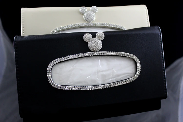 

Crystal Cartoon Car Tissue Box Sun Visor Diamond PU Leather Auto Tissue Bag Sunvisor Hanging Holder Case Car Accessories