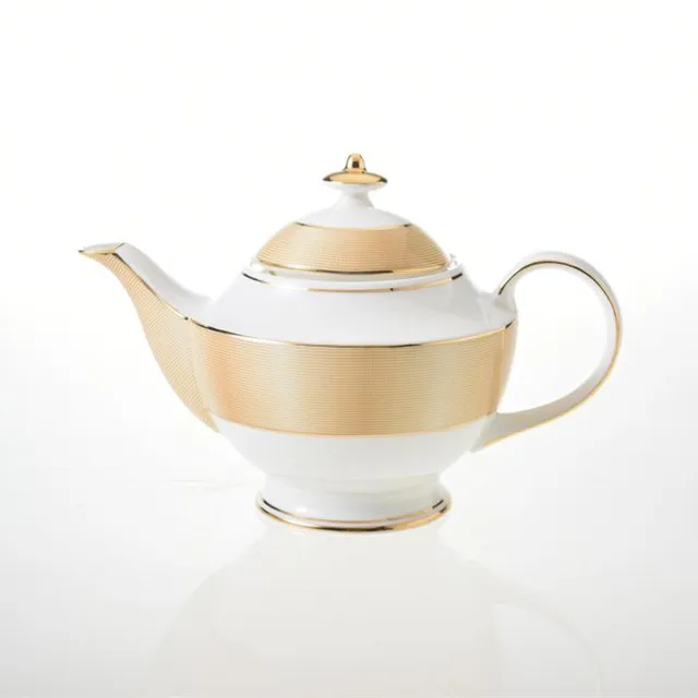 British Royal Vintage Bone China Tea Pot with Infuser Europe Porcelain