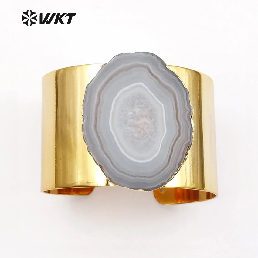 WT-B407 пользовательские натуральные сырой ломтик у ворот браслеты в 24 К золотой отделкой регулируемые браслеты с Камни разного размера