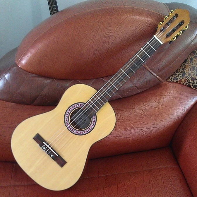 Classical guitar elevated fingerboard cruisebap