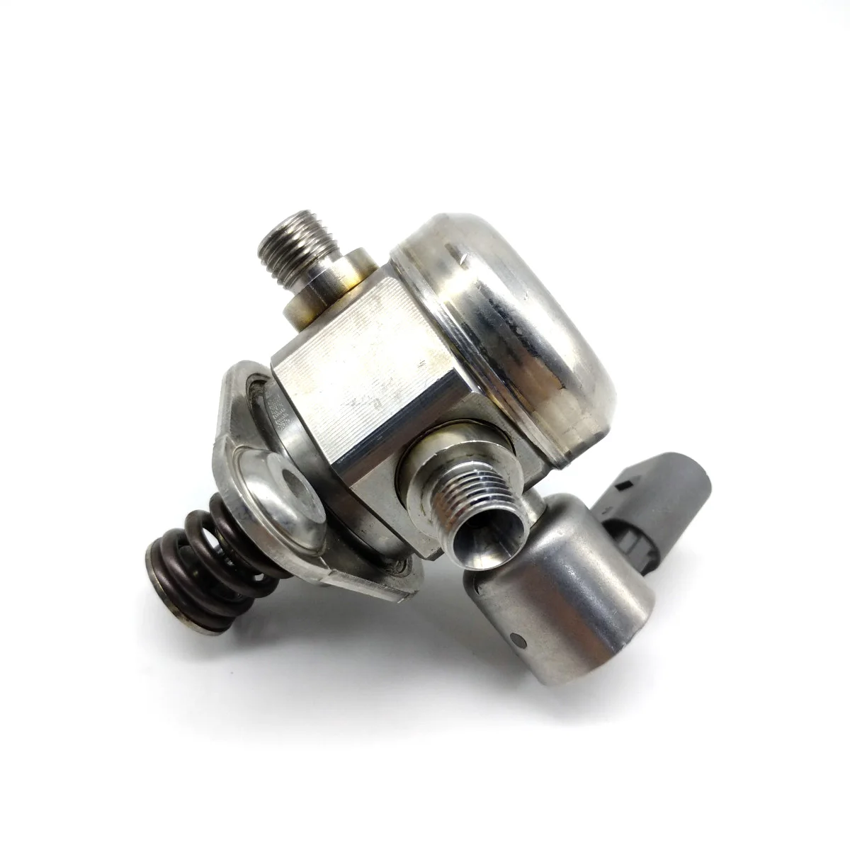 

13517595339 High Pressure Fuel Pump With O-Ring for BMW 750i X5 X6 F01 F02 F04 Auto Replacement Parts Fuel Supply System