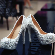 Gorgeous Nice White Imitation Pearl Woman Wedding Dress Shoes Luxury Woman Bridal Shoes Lady Crystal Party Prom Shoes