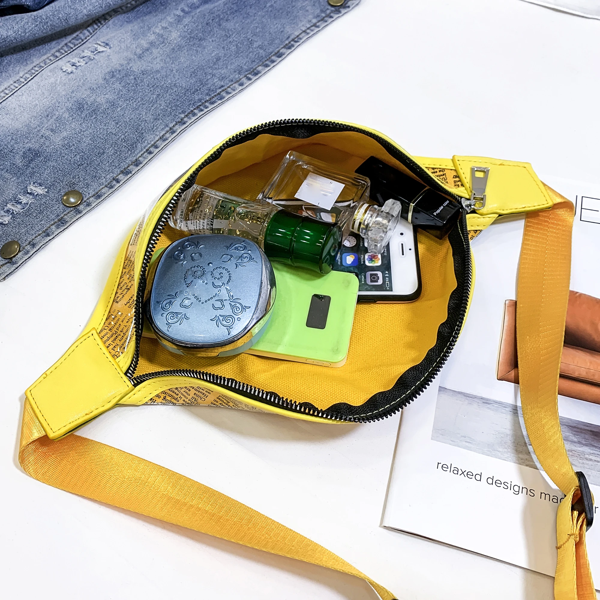 Новый для женщин fanny pack ПВХ газета поясная сумка Мода pochete Путешествия сумка Повседневная нагрудная сумка