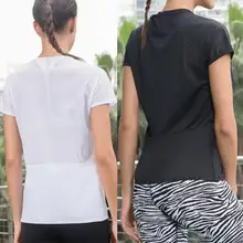 Для женщин короткий рукав быстросохнущие футболки Сексуальная черная сетка дышащие свободные безрукавки для тренажерный зал с йогой