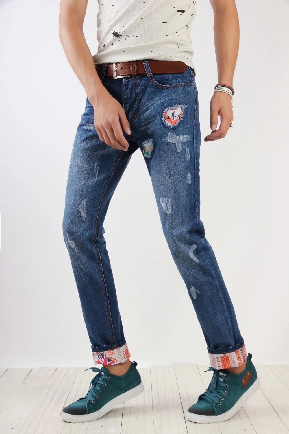 Wholesale retail new Fashion hole ripped skinny jeans Frayed Men straight slim denim ripped straight Slim