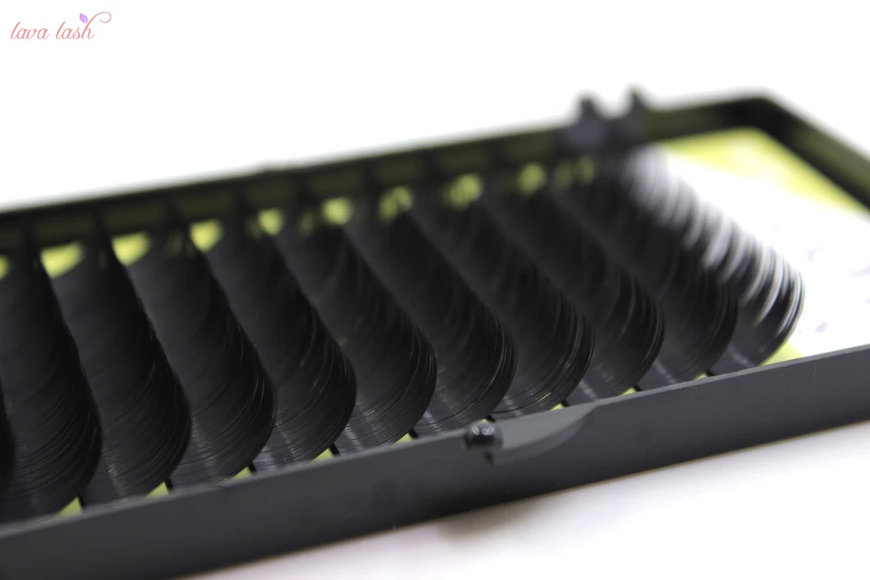 matte eyelashes