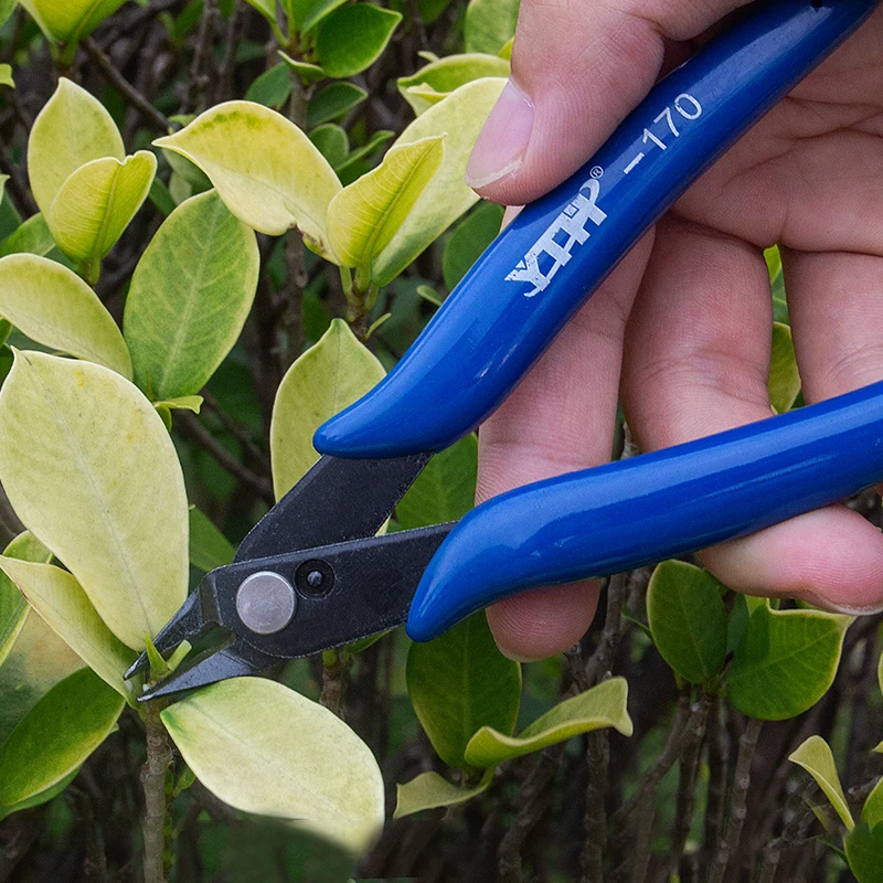 

Mini Diagonal Pliers Electrical Wire Cable Cutters Cutting Anti-slip Rubber Side Snips Flush Pliers Nipper Hand Tools YTH 170