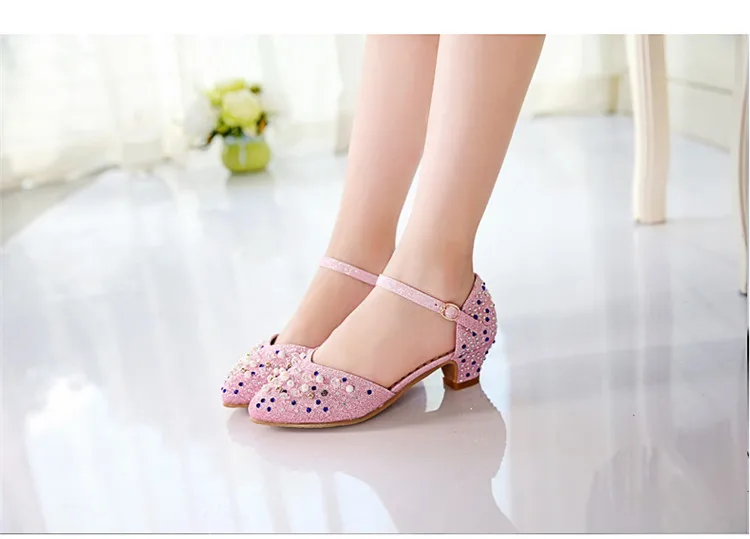 SKHEK детские сандалии, обувь с жемчугом; бурения детская обувь для девочек, обувь для девочек на вечерние туфли на низком каблуке танцевальные сандалии B511-3