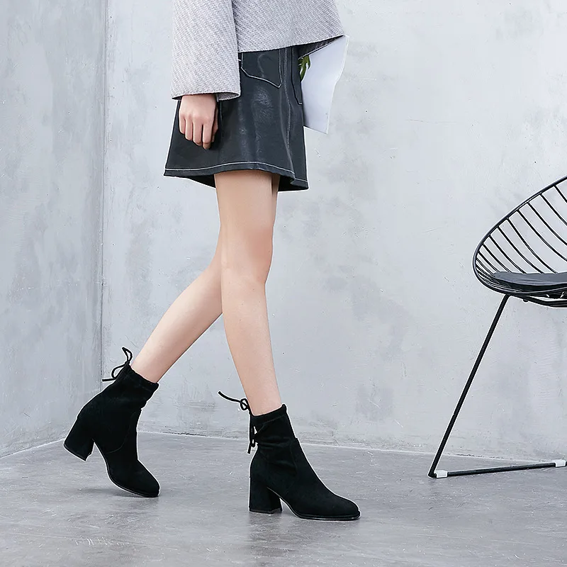 

Autumn and winter 2018 new female wild Korean version of the boots low heel thin elastic boots thick bottom boots women.
