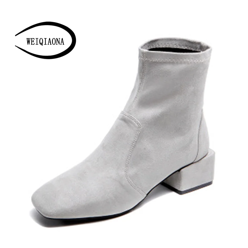 

WEIQIAONA 2018 New Winter Warm Women Shoes Short Boots Low Heel S Toe Elegant Martin Boots Ladies Shoes Party Shoes