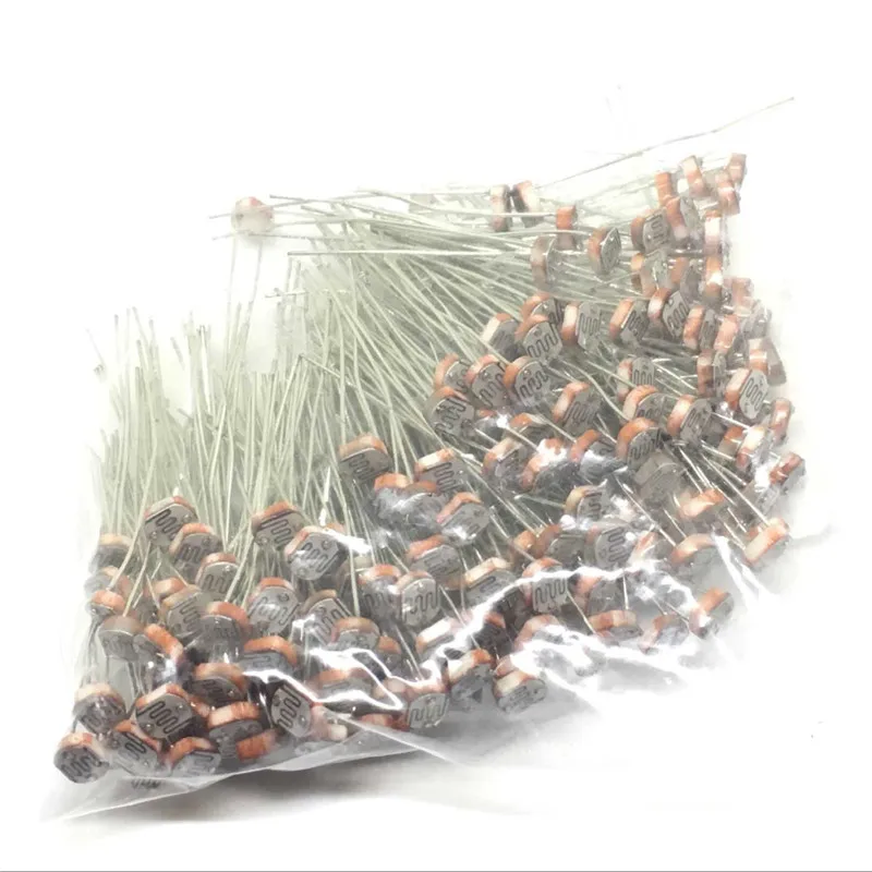 

20PCS Photoresistor 5528 GL5528 5mm LDR Photo Resistors Light Dependent DIP for arduino