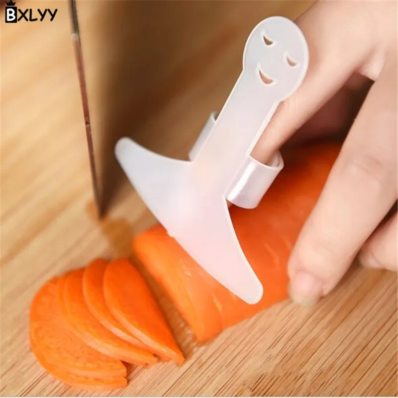 BXLYY пластиковые смайлики разрезать овощи пальчиковые кухонные столовые приборы ручные кухонные приспособления кухонные аксессуары кухонный нож на Рождество. 7z