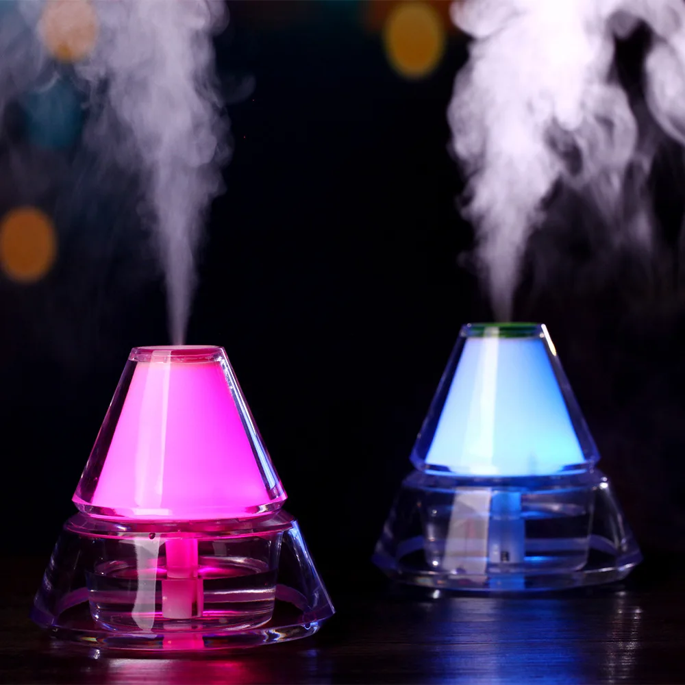 

1pc USB mini creative humidifier Colorful night light Mute water air purifier Desktop Car Spray Mini humidifier Fantastic gift