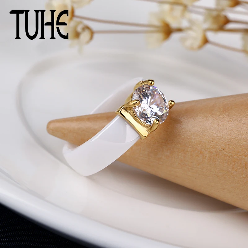 

Black White Ceramic Ring With Gold Metal Big Crystal Ring For Women Fashion Wedding Engagement Jewelry Elegant Gift For Friends