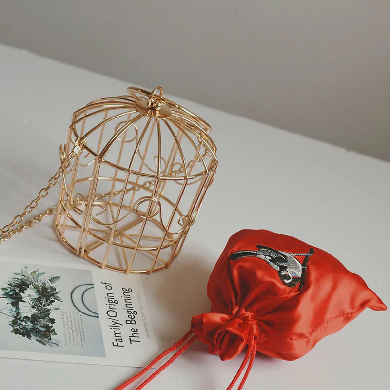 Women's Birdcage Evening Bag Clutch Metal Frame Embroidery Bucket Bird Cage Mini Bag Purse Women Gold Tassel Handbag Women's Birdcage Evening Bag Clutch Metal Frame Embroidery Bucket Bird Cage Mini Bag Purse Women Gold Tassel Handbag
