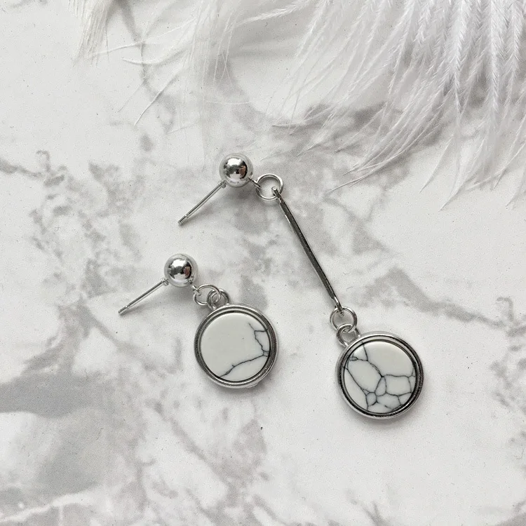 

2018 New Fashion Earrings Marble Asymmetrical Earrings Black / White Earrings For Ladies Wedding Accessories Gift Wholesale