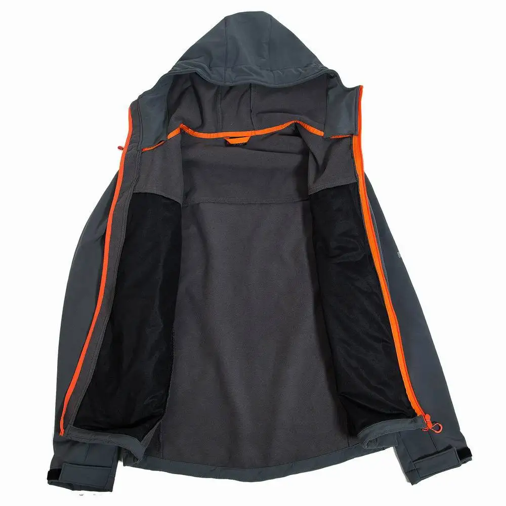 3339252913_1445636079