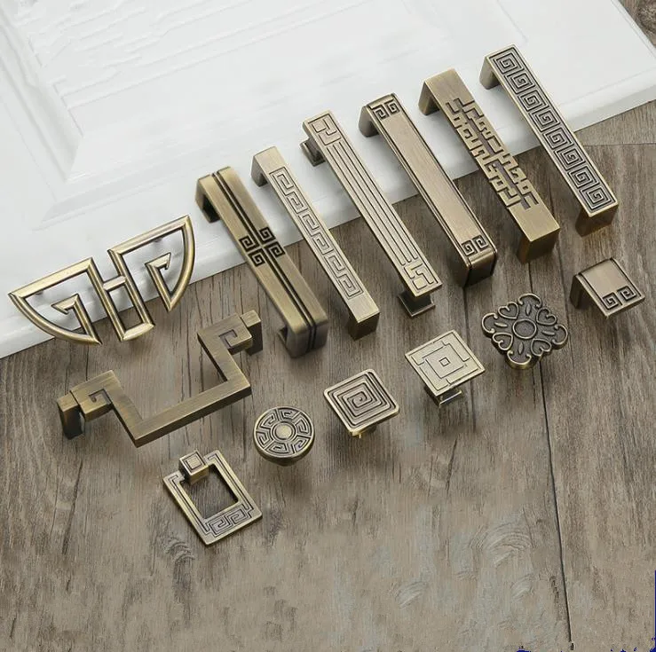 FAST SHIPPING Antique Brass Hardware Collections European Style Garden
Cabinet handle Cabinet Knob Door Pull Drawer Hardware FAST SHIPPING Antique Brass Hardware Collections European Style Garden
Cabinet handle Cabinet Knob Door Pull Drawer Hardware