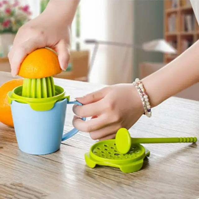 Three colors juicer hand fruit lemon juice cup grinding crushed juice