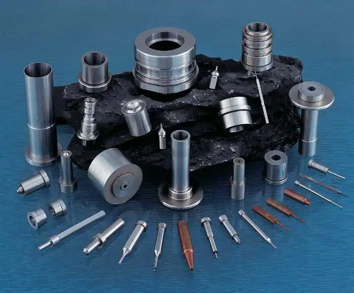 

2017 High quality new design new technology plastic injection mould parts for sale in China