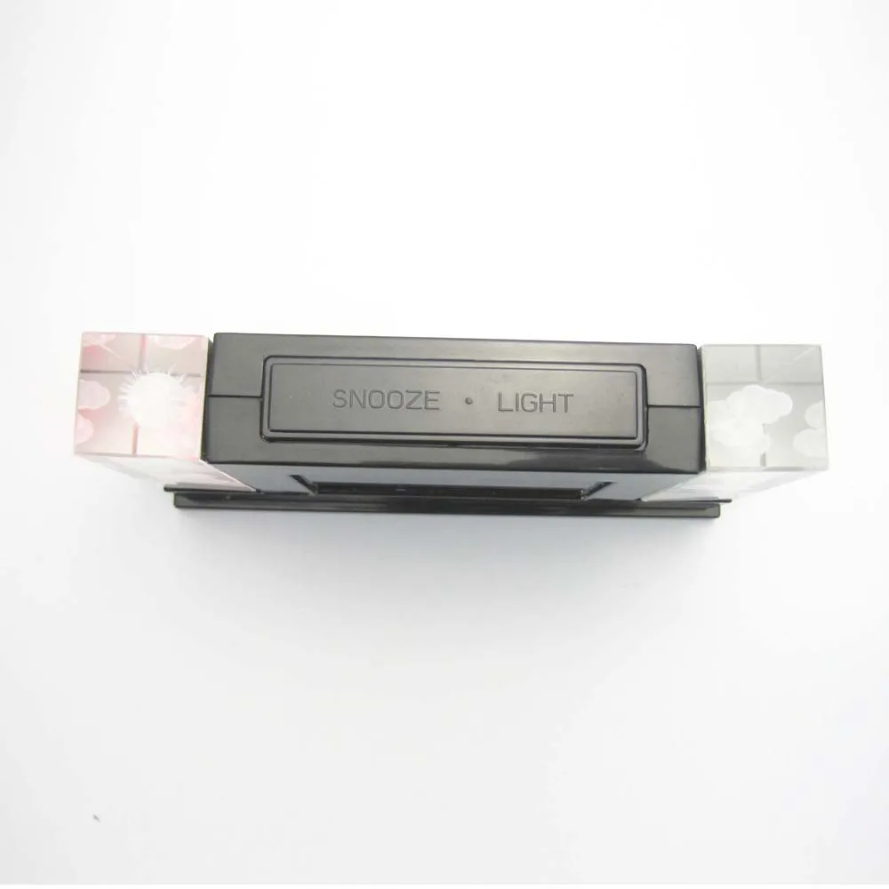 New-Arrival-Crystal-LED-Weather-Station-with-Backlight-Indoor-Outdoor-Temperature-Humidity-Alarm-Clock-Free-Shipping (3)