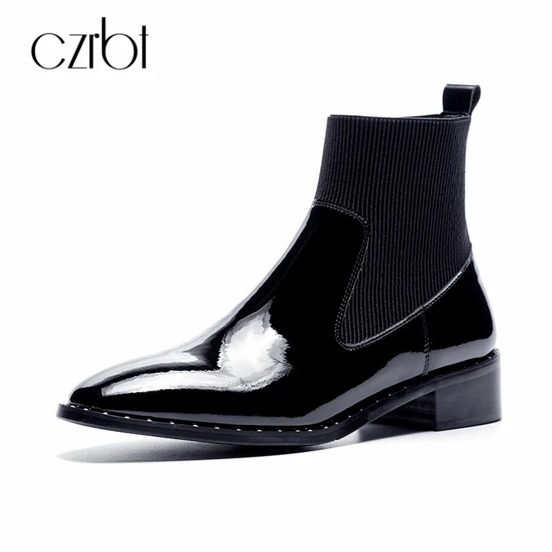 

CZRBT 2018 Brand New Women Boots Slip On Ankle Chelses Boots Women Shoes Ladies Flat Shoes Patent Leather Rivet zapatos mujer