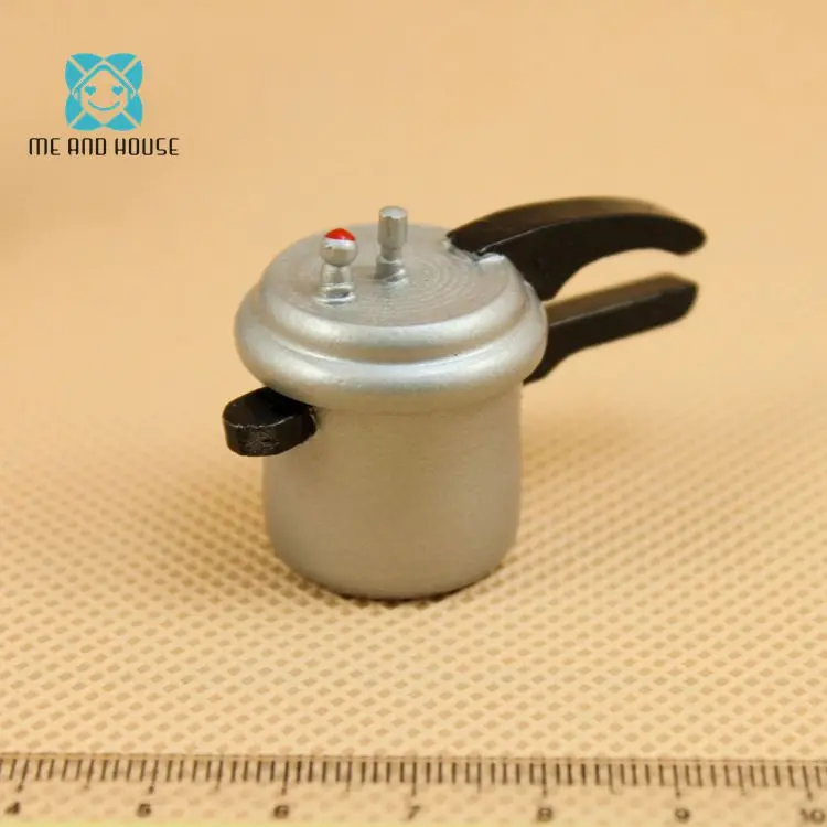 

Dollhouse cookware Doll House Miniature Kitchen vintage pressure cooker non-working 1/12 scale