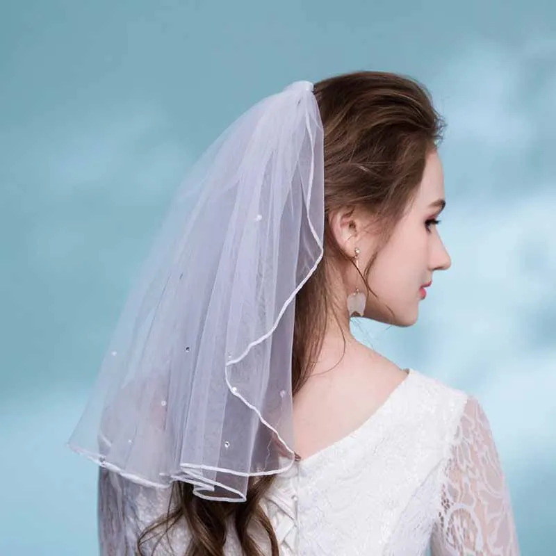 

White Short Veil with Comb for Bachelorette Hen Party Wedding Vow Renewal Bridal Shower bride to be Decoration accessories gift