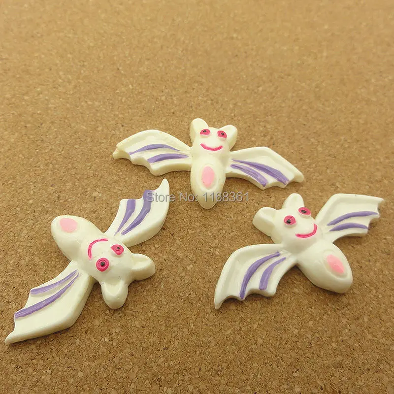 1pcs/lot resin flat back Halloween beige white bat cartoon animal 43mm Cabochons Hair Bow Center DIY Christmas decration C114-2