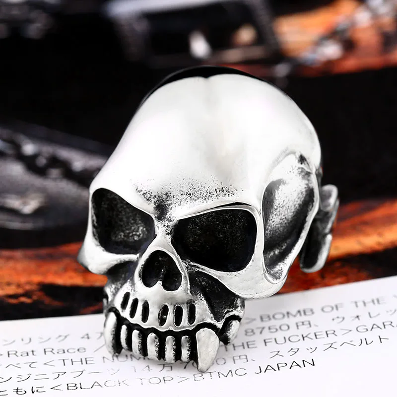 silver colour new store 316L Stainless Steel ring top quality new Designed products Man's Vampire Skull Ring Fashion Jewelry BR8-149 - Цвет основного камня: silver colour