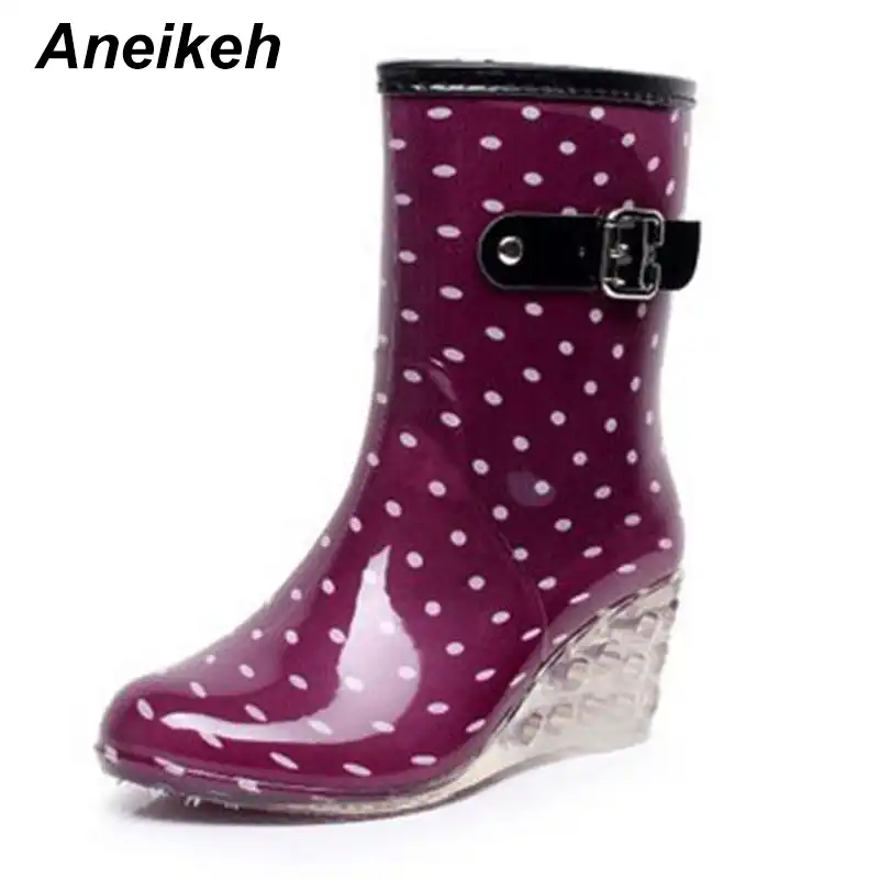 fashion waterproof middle height heel boots