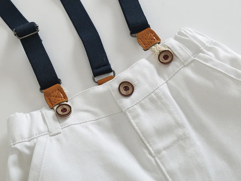 4423548362_2068599042