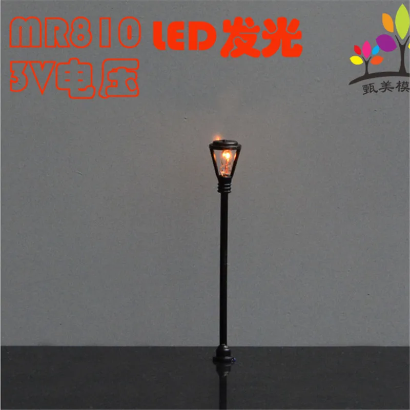 

20 pcs LED Model Street Lights HO Scale 1:100 Garden Lamps Double Head 3V Landscape Lights Lamppost Model Train Layout MR810