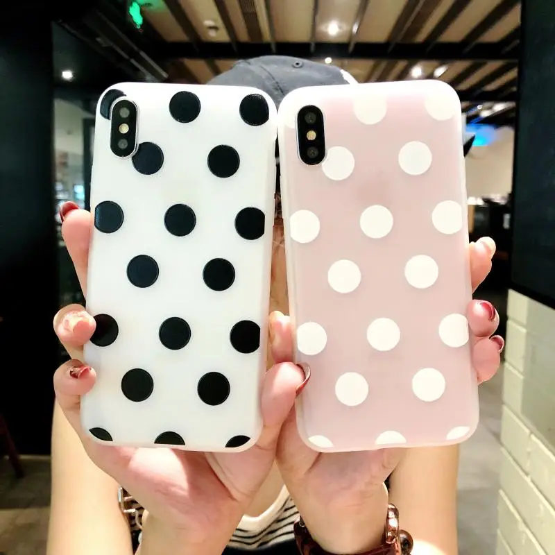 

Luxury Wave Point Couples Phone Case For iphone 6 6S 7 8 Plus X Soft TPU Silicone Cover Classics Simple Black Dots Cases Coque