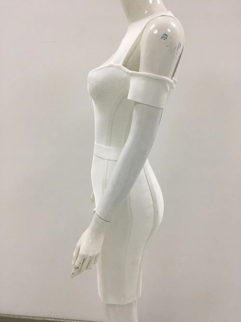 333d0836