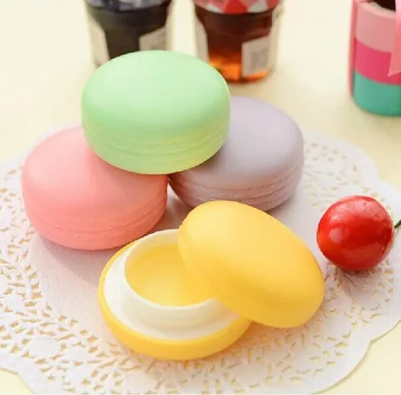 

1pc Makeup Round candy color Moisturizing macaron lip balm Natural Plant Sphere lip gloss Lipstick Fruit Embellish lip smacker
