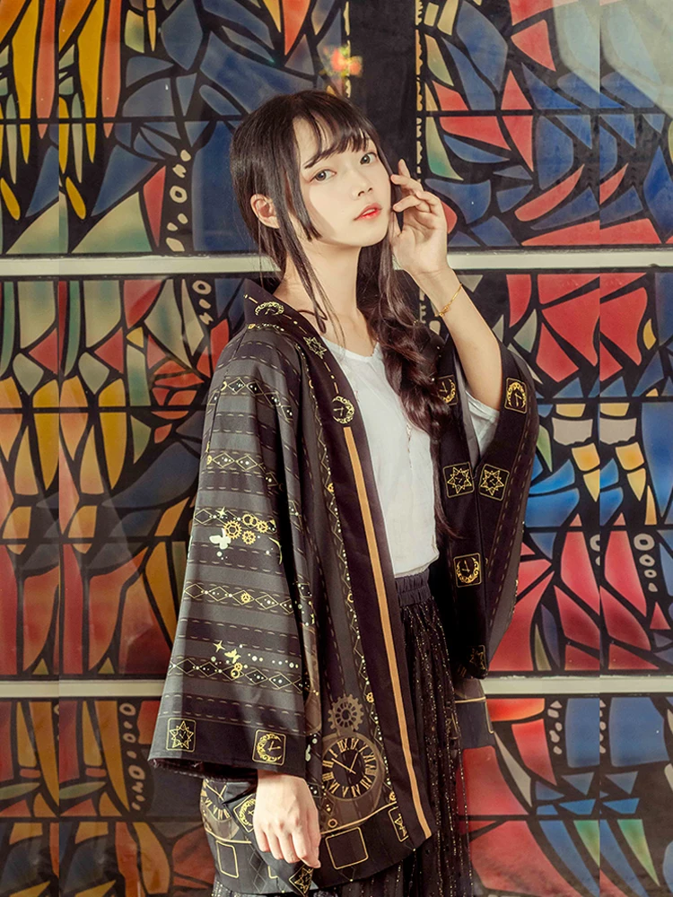 

Japanese Sand Butterfly Print Kimono Haori Yukata Fashion Summer Sunscreen Cardigan Coat Women Men Daily Cosplay Couple Tops