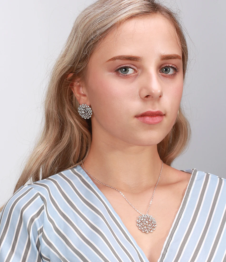 OE174-MODEL-IMG_8093-R