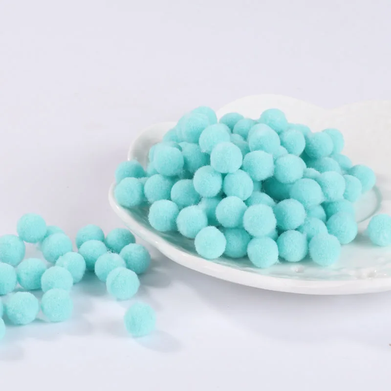 39 Water Blue Issequins помпон 10 мм 15 мм Мягкие помпоны пушистые плюшевые поделки DIY помпоны шар меховой шар домашний декор швейные принадлежности - Цвет: 39 Water Blue